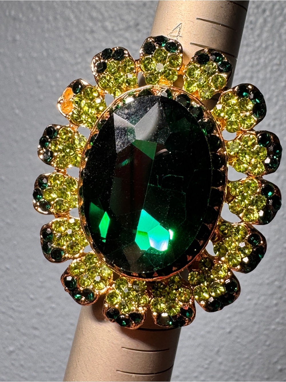 Unbranded Emerald Green and Lime Crystal Statement Ring